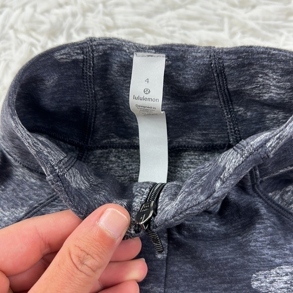 Lululemon Outrun the Elements 1/2 Zip Incognito Camo HTR Black - Picture 4 of 8